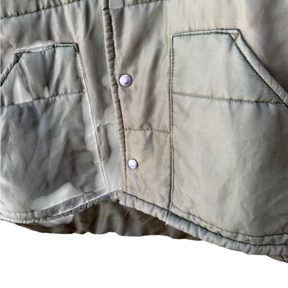 1980s Active Generation Front Snap Puffer Vest View 3